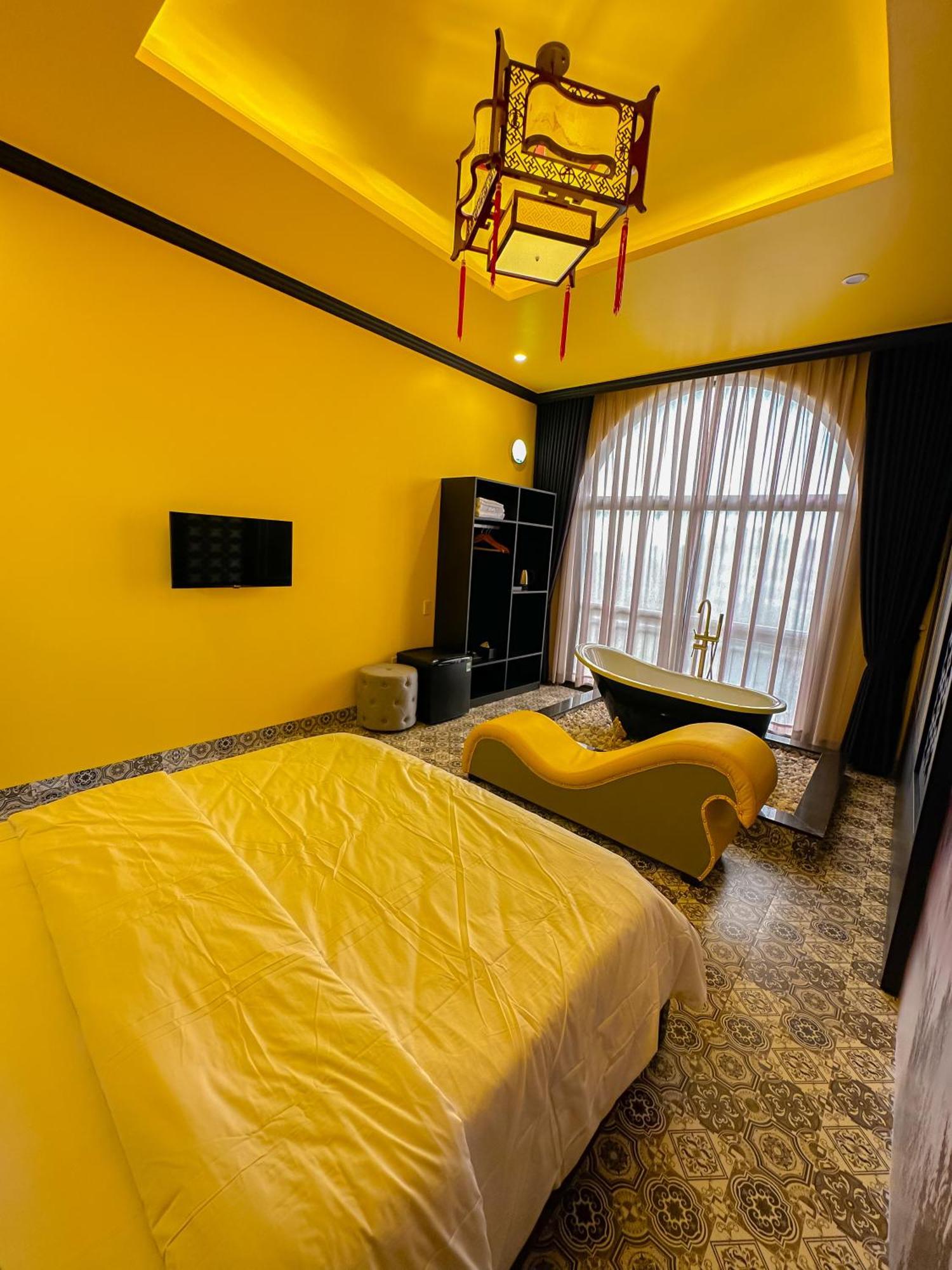 Tuyet Suong Hotel Quảng Ngãi Exterior foto
