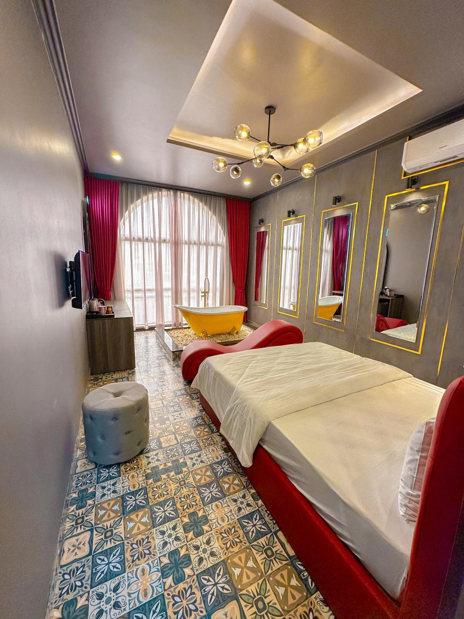 Tuyet Suong Hotel Quảng Ngãi Exterior foto